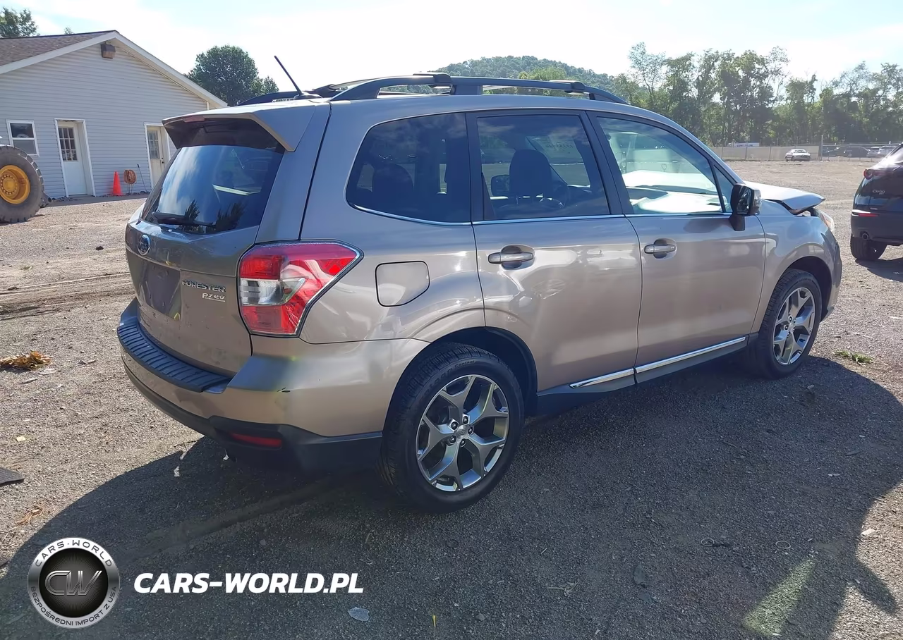 2015 Subaru Forester 2.5I Touring VIN:JF2SJAUCXFH426810 - 4