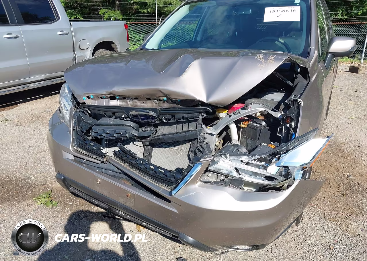2015 Subaru Forester 2.5I Touring VIN:JF2SJAUCXFH426810 - 6
