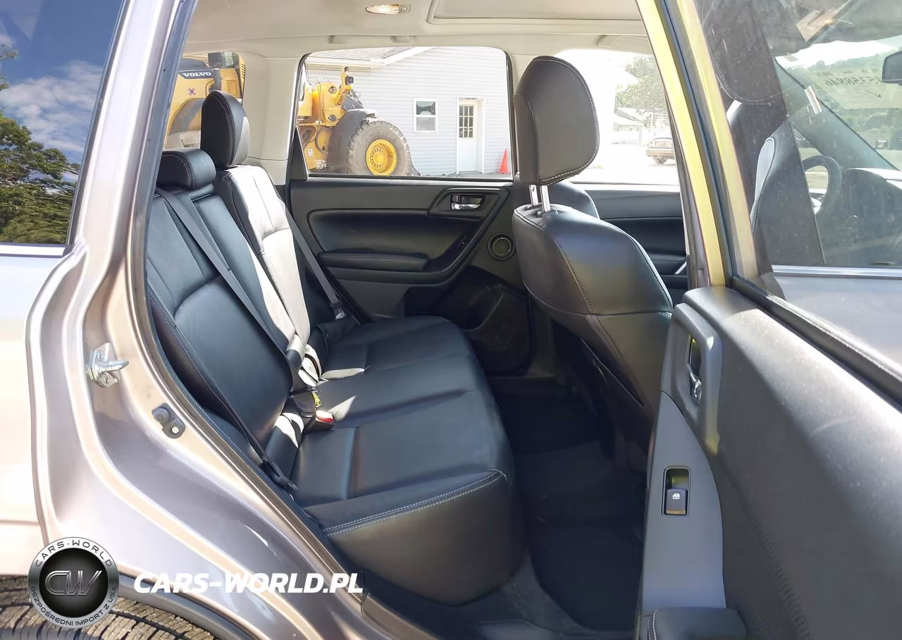 2015 Subaru Forester 2.5I Touring VIN:JF2SJAUCXFH426810 - 8