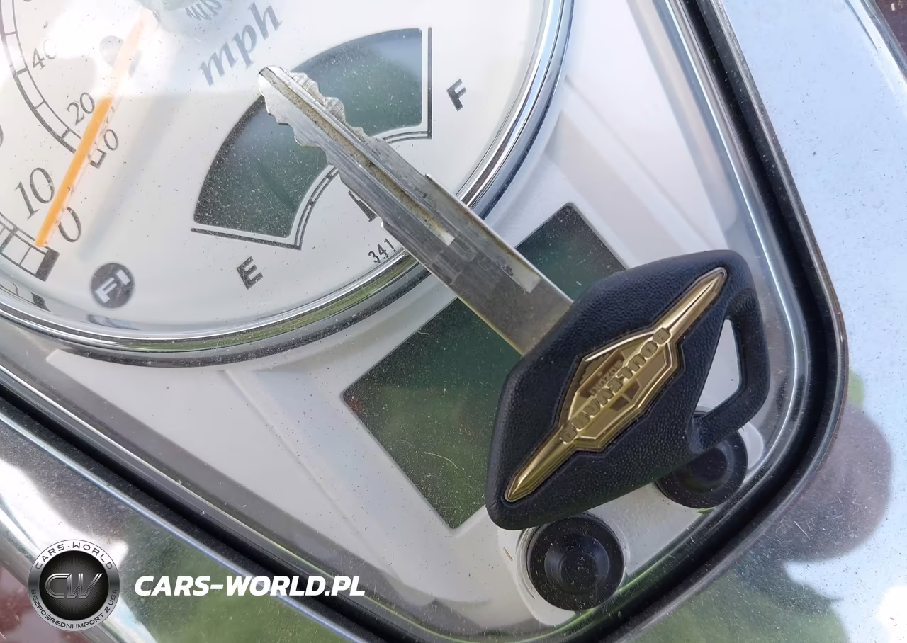 2015 Suzuki Vl800 VIN:JS1VS55A5F2100875 - 11