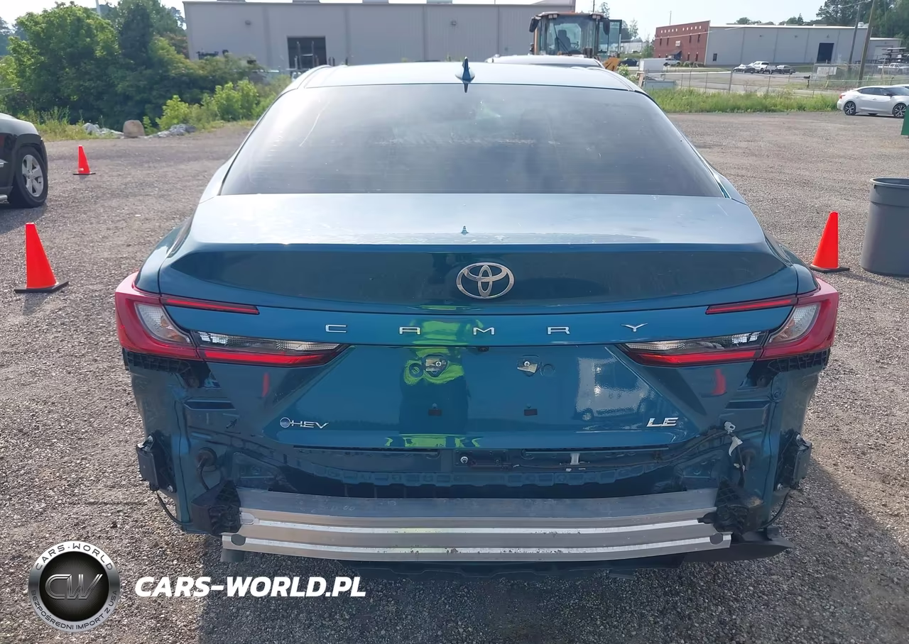 2026 Toyota Camry Le VIN:4T1DAACK9TU679812 - 16