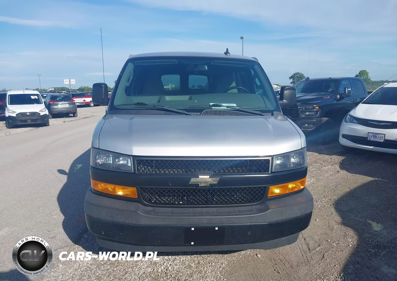 2019 Chevrolet Express 3500 Ls VIN:1GAZGNFG2K1324951 - 12