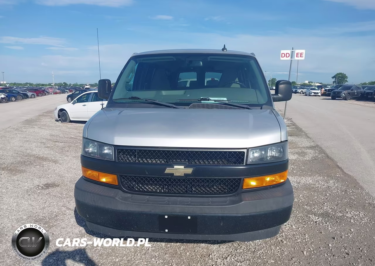 2019 Chevrolet Express 3500 Ls VIN:1GAZGNFG2K1324951 - 6