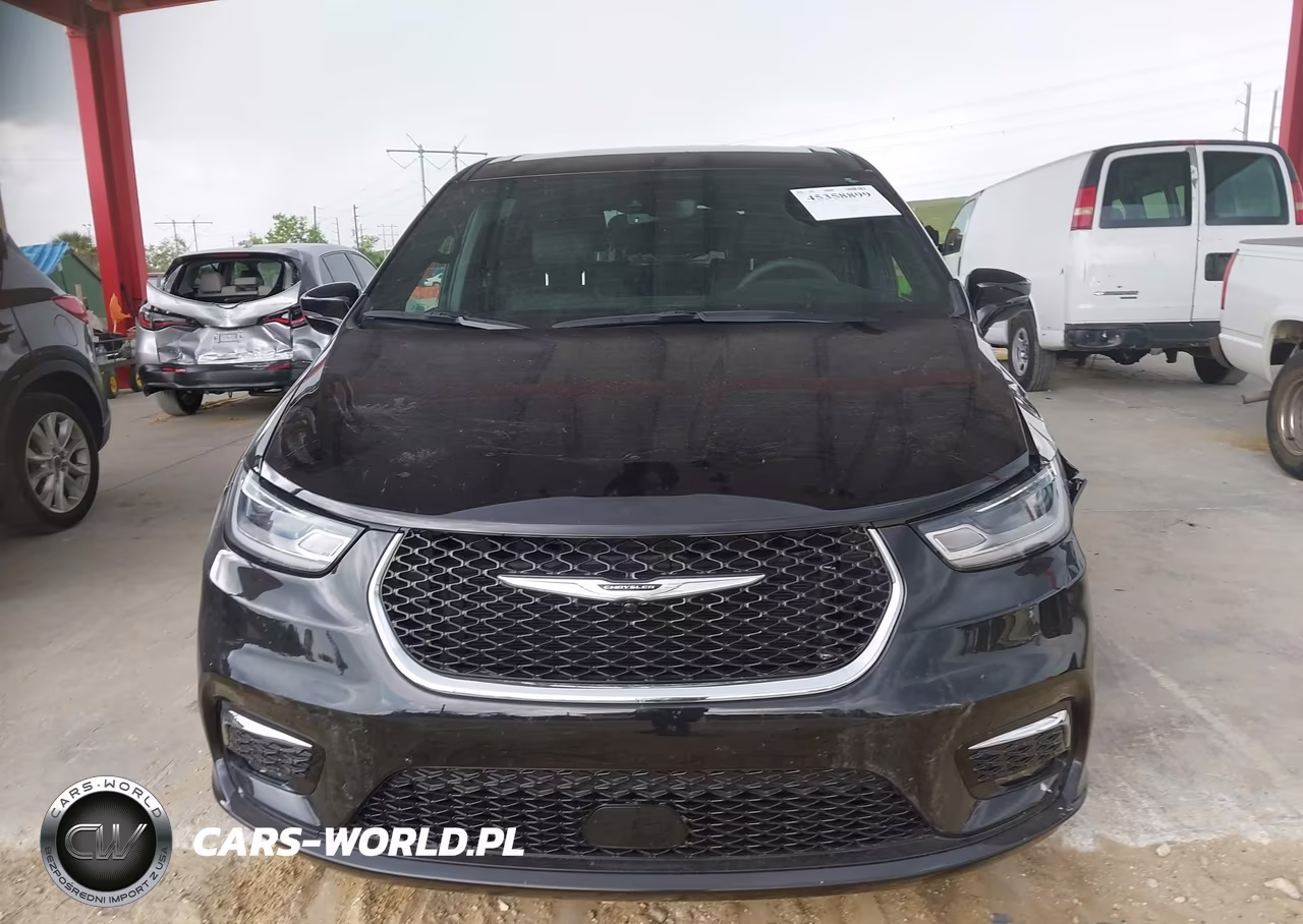 2025 Chrysler Pacifica Hybrid Select VIN:2C4RC1S77SR576126 - 12
