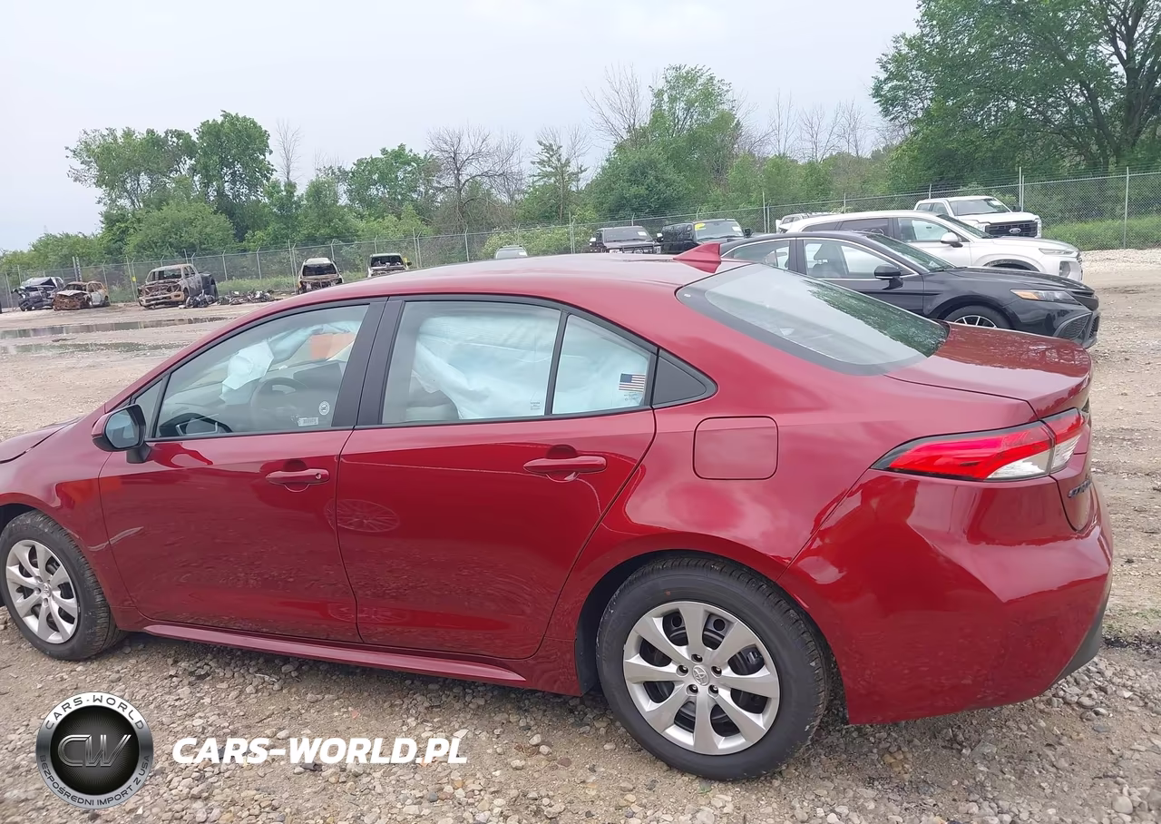 2026 Toyota Corolla Le VIN:5YFB4MDE2TP448633 - 14