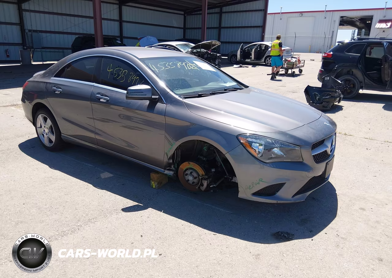 2016 Mercedes-Benz Cla 250 4Matic – zdjęcie 1 z 16