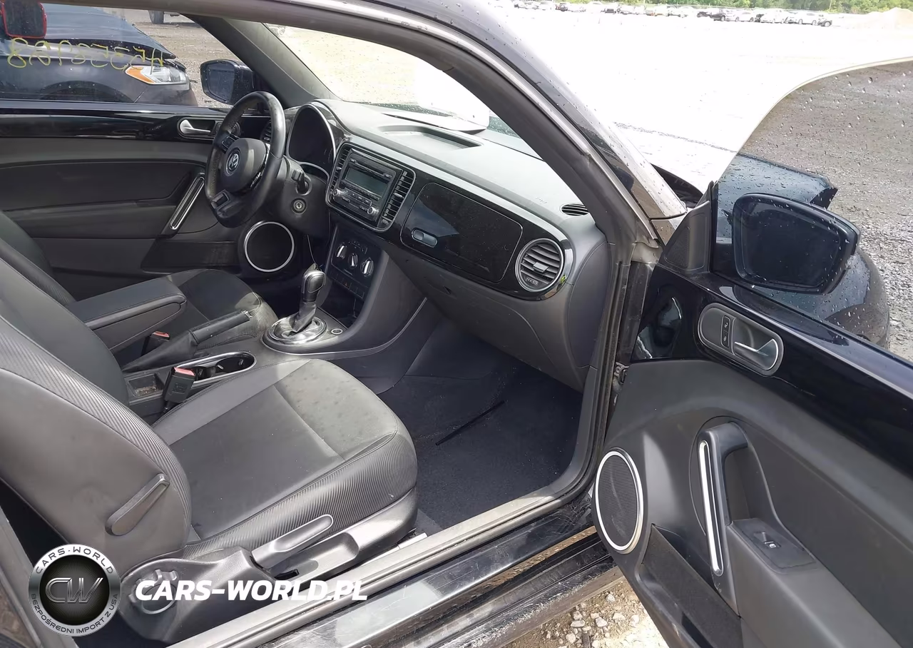 2014 Volkswagen Beetle 2.5L VIN:3VWJP7AT7EM614417 - 5