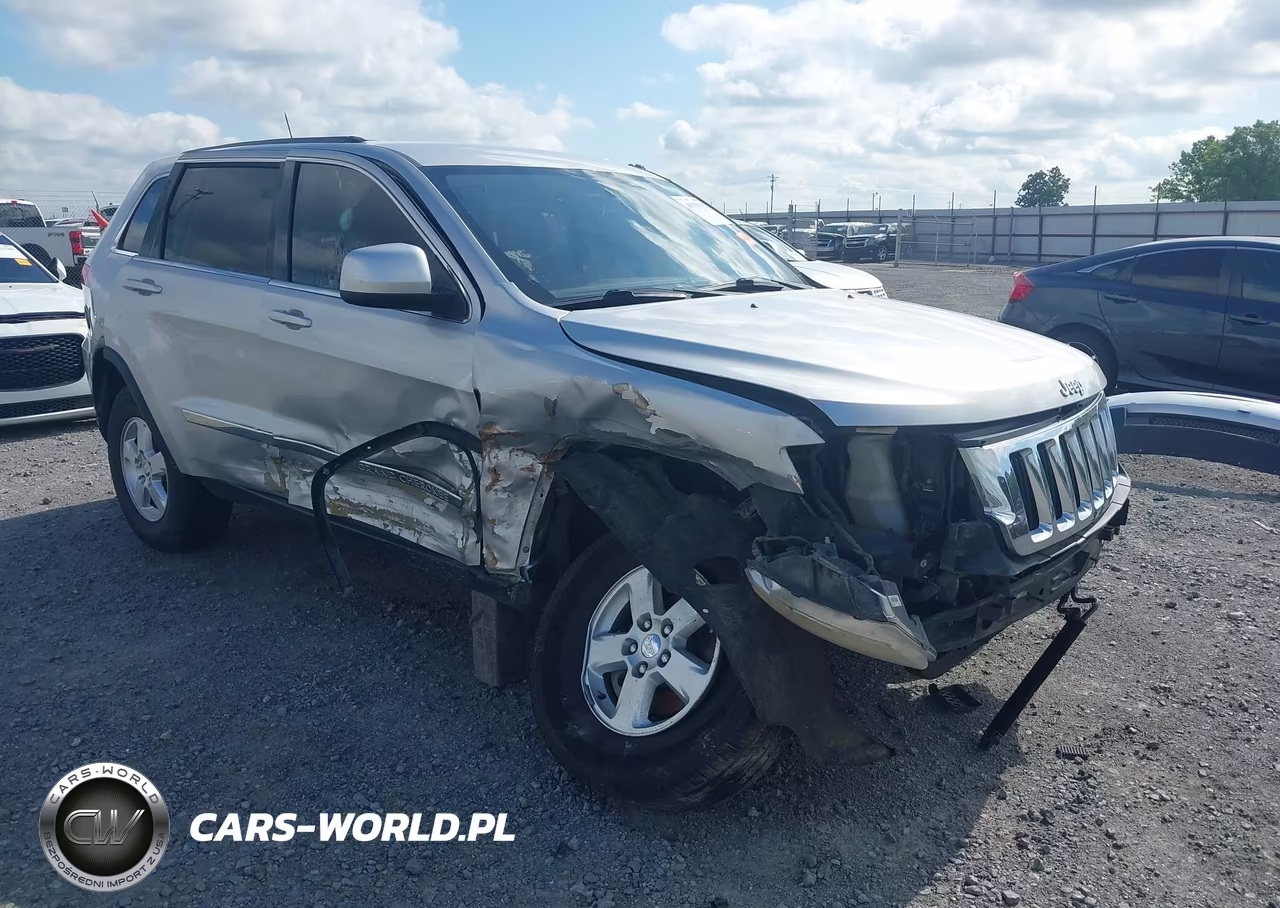 2013 Jeep Grand Cherokee Laredo – zdjęcie 1 z 16