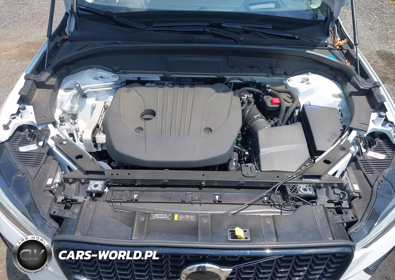 2025 Volvo Xc60 B5 Ultra VIN:YV4M12RM8S1082229 - 10
