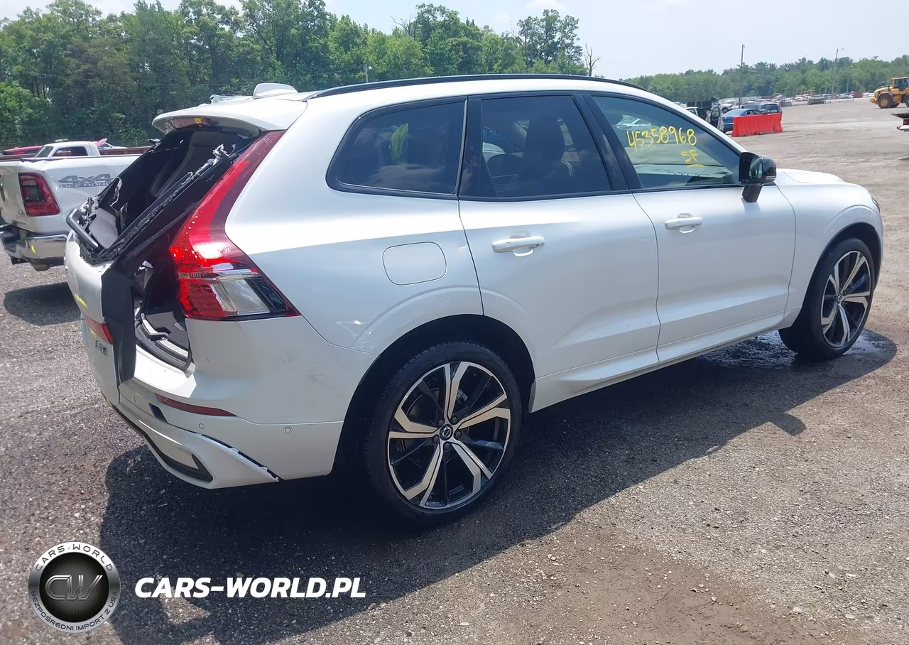 2025 Volvo Xc60 B5 Ultra VIN:YV4M12RM8S1082229 - 4
