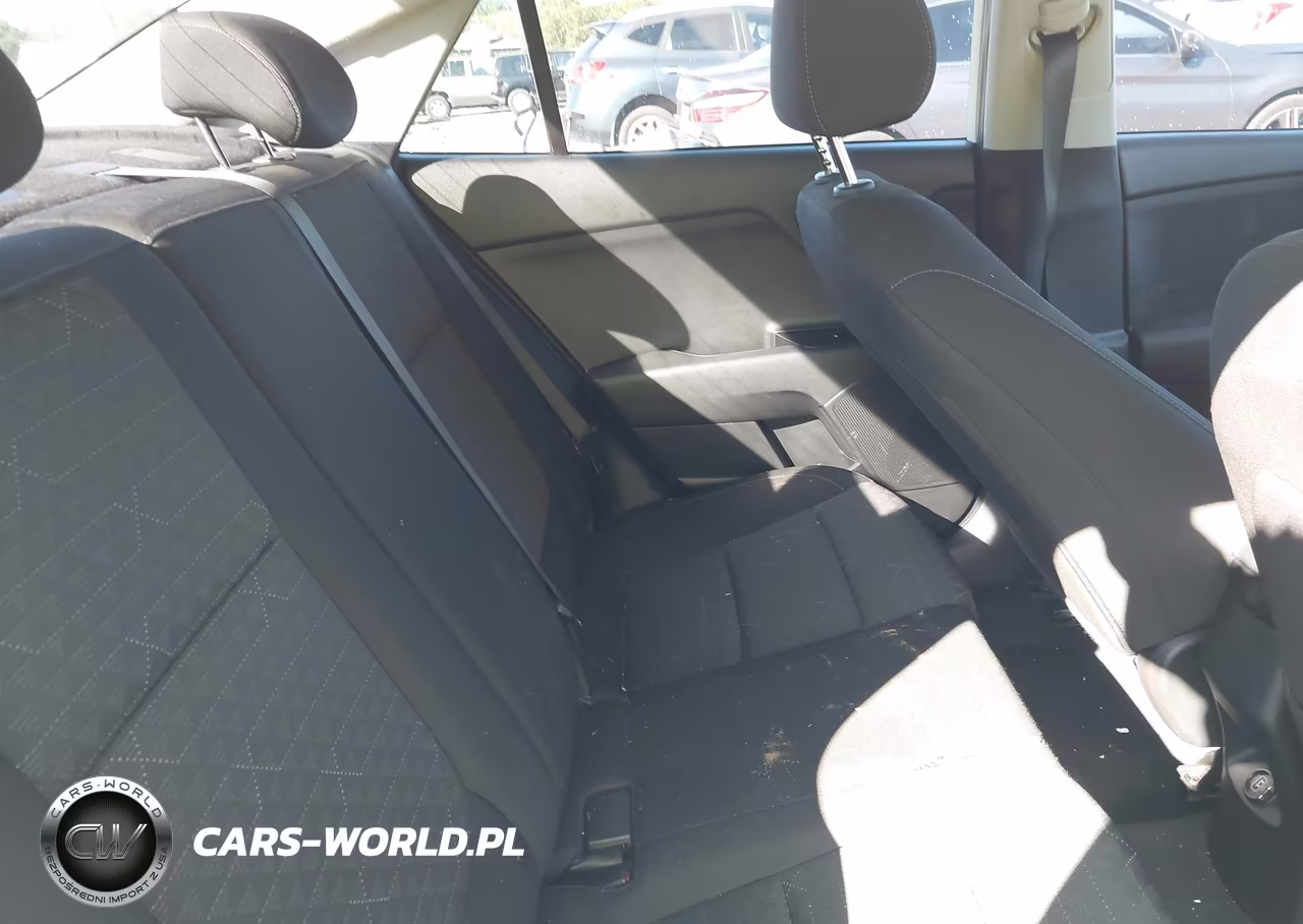 2019 Kia Rio S VIN:3KPA24AB4KE242483 - 8