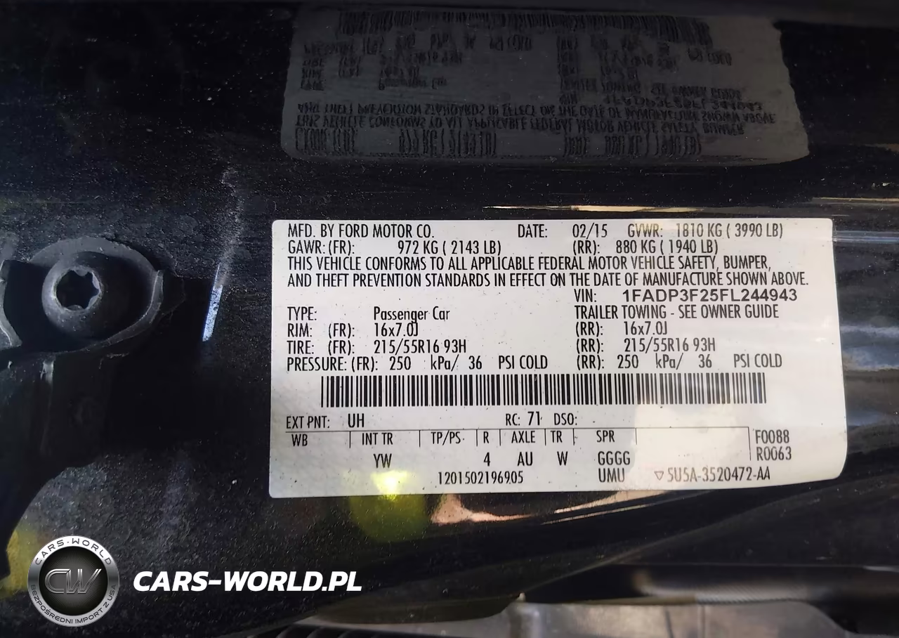 2015 Ford Focus Se VIN:1FADP3F25FL244943 - 9