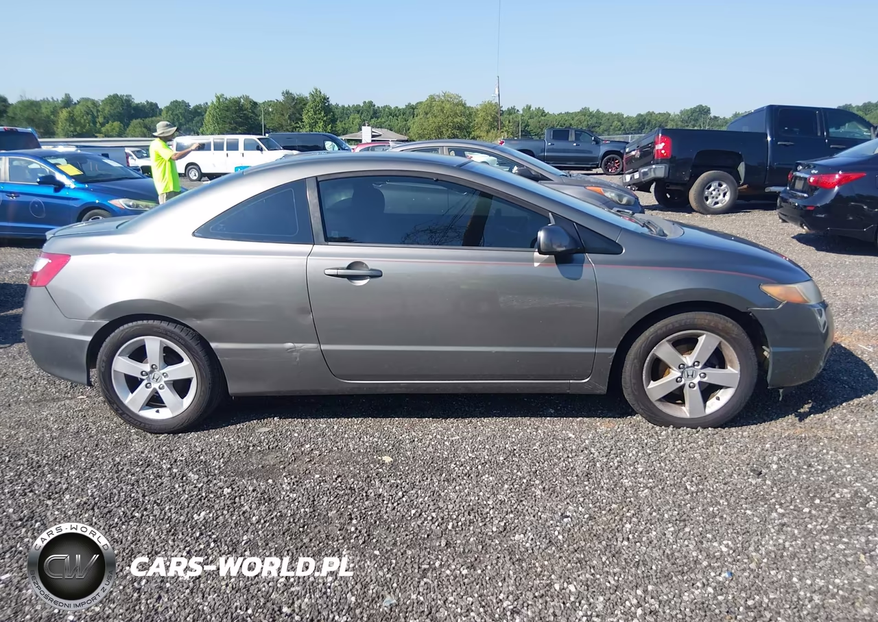 2008 Honda Civic Lx VIN:2HGFG12658H548274 - 13