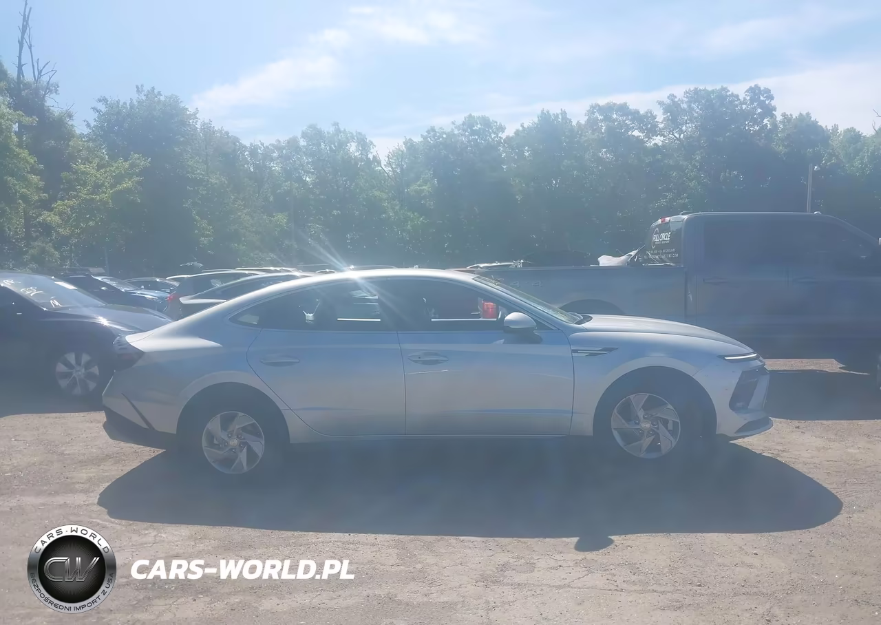 2026 Hyundai Sonata Se VIN:KMHL24JA5TA534708 - 13