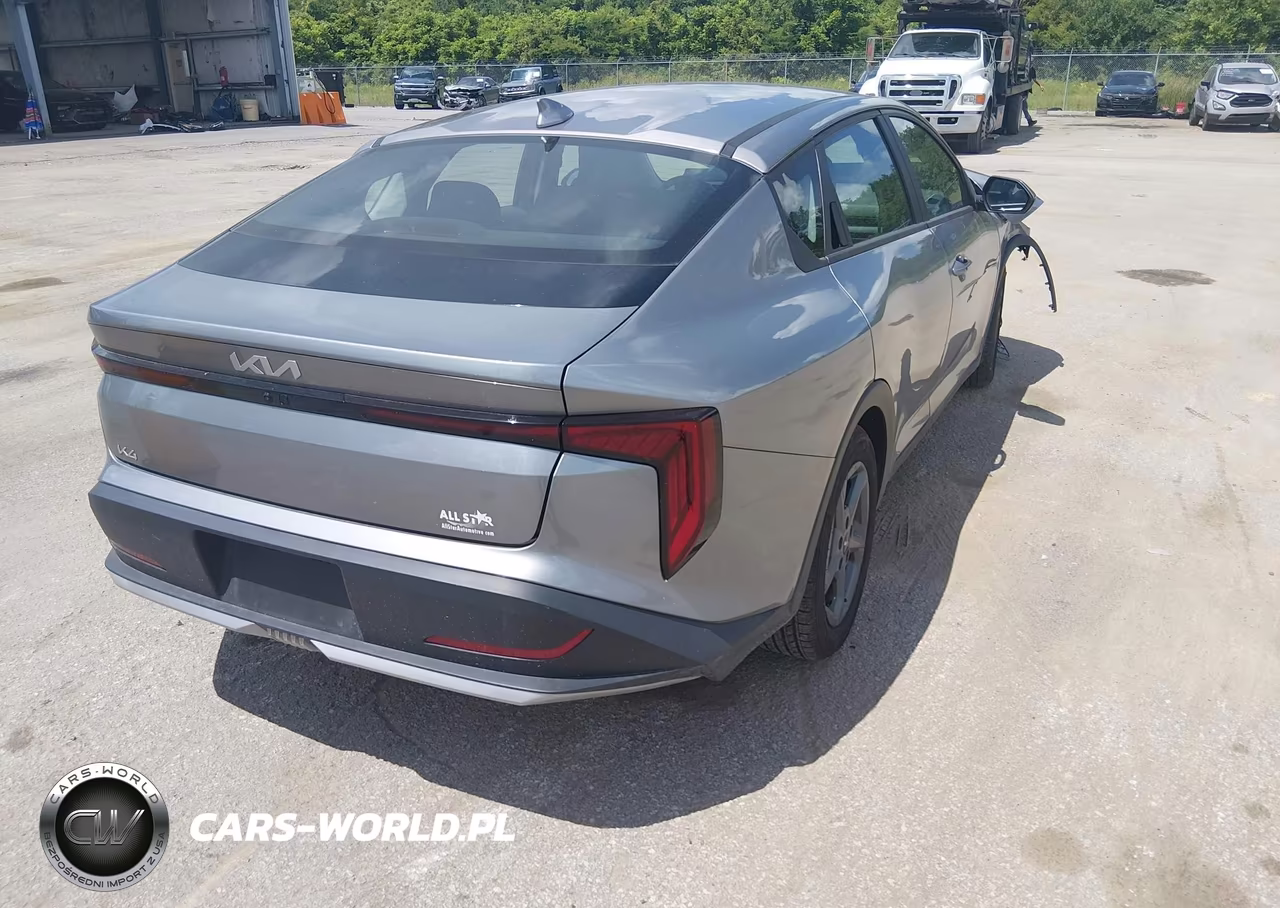 2025 Kia K4 Lxs VIN:3KPFT4DE3SE148216 - 4