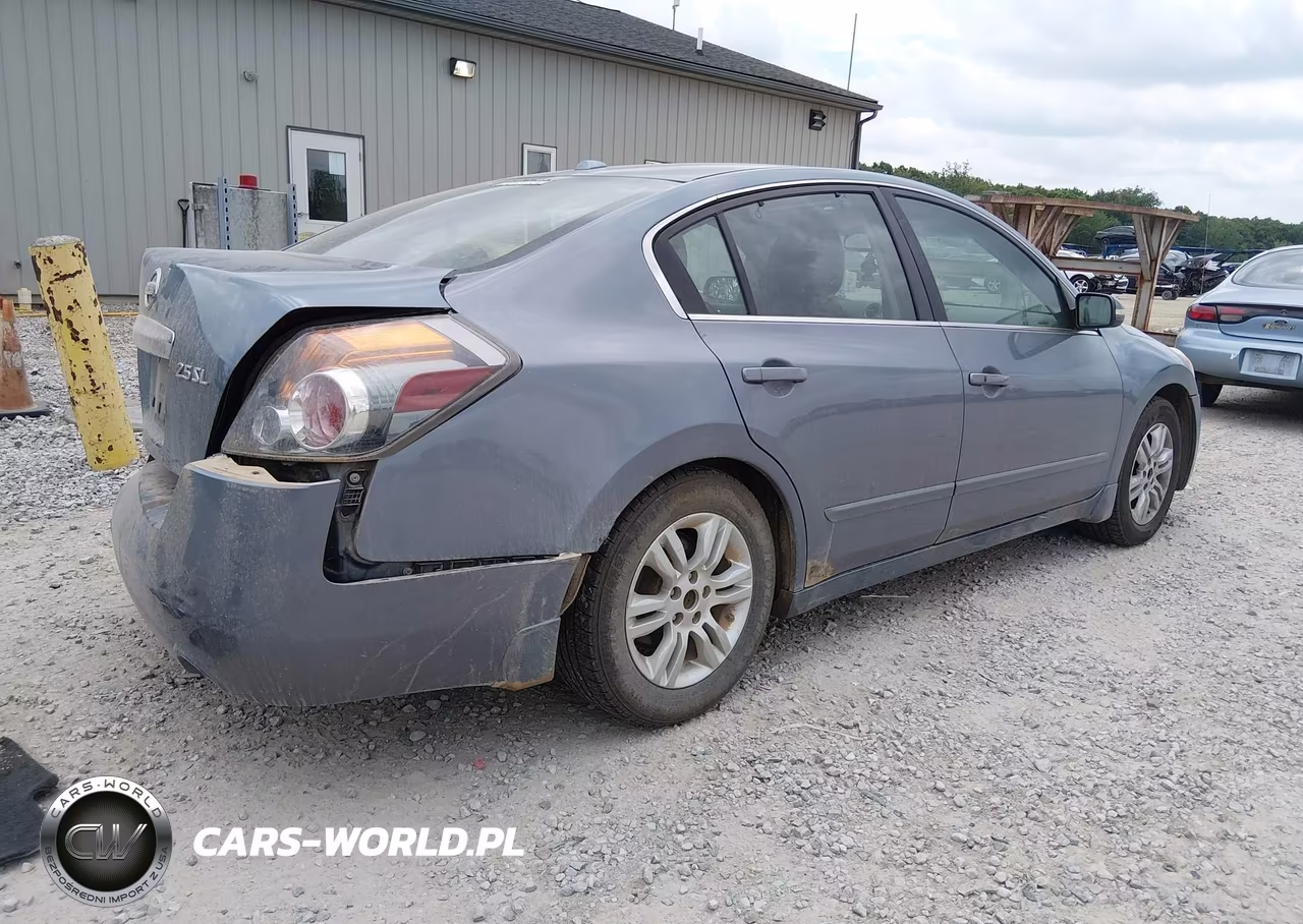 2010 Nissan Altima 2.5 S VIN:1N4AL2AP8AN548115 - 4