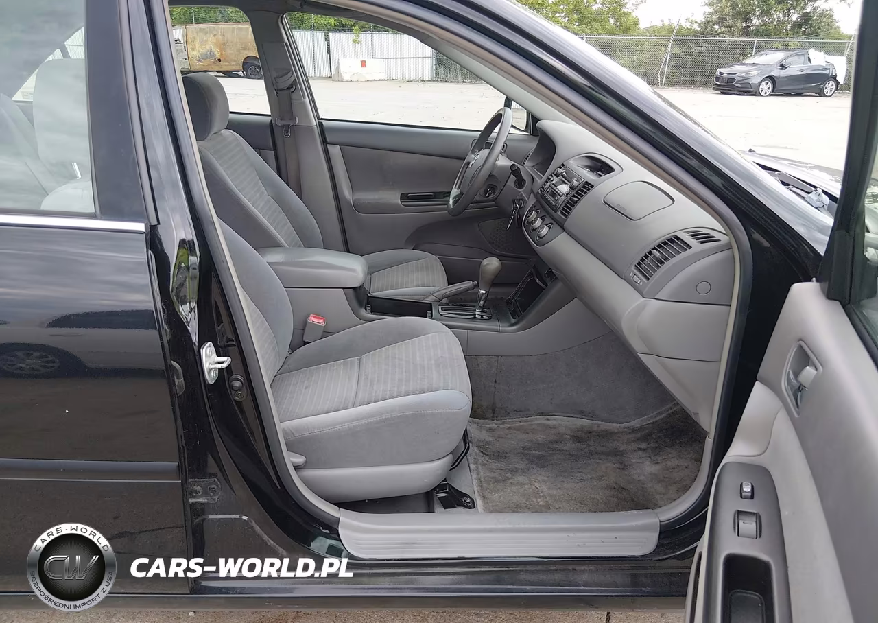 2006 Toyota Camry Le VIN:4T1BE32K06U684717 - 5