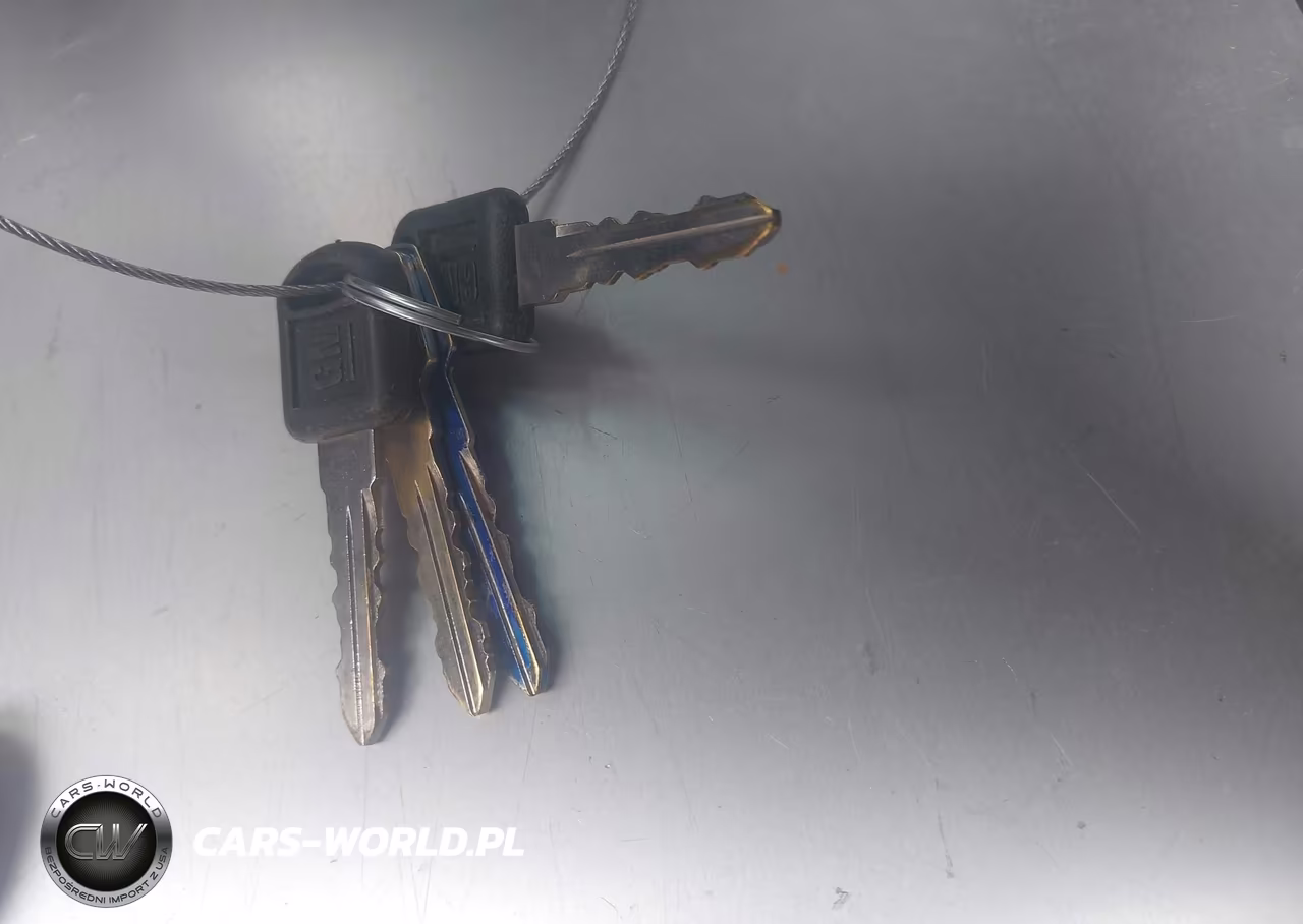 1998 Chevrolet Blazer Ls VIN:1GNDT13W6W2190941 - 11