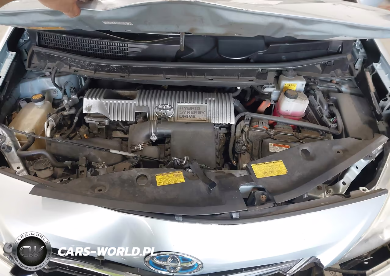 2013 Toyota Prius V Three VIN:JTDZN3EU8D3231805 - 10