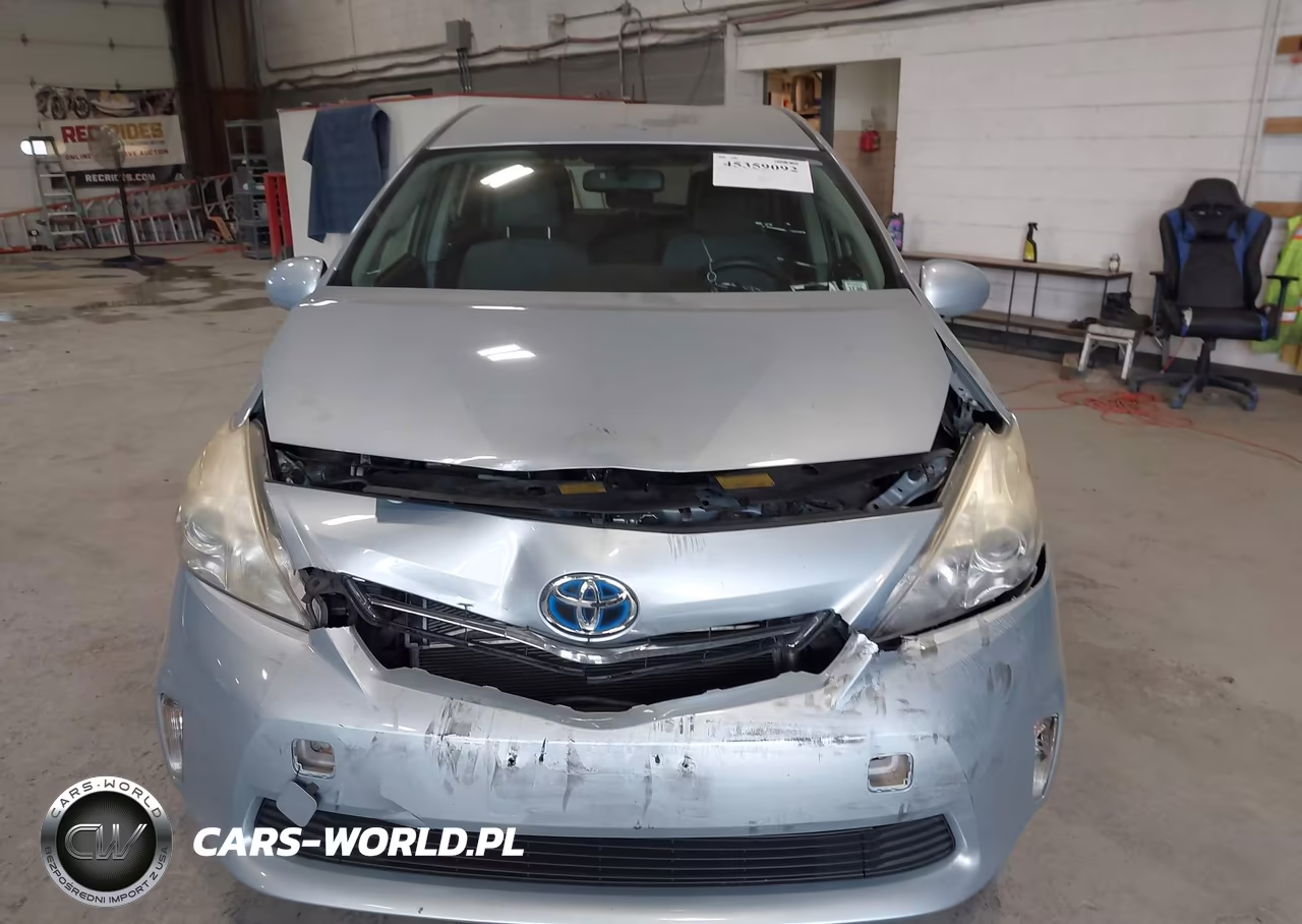 2013 Toyota Prius V Three VIN:JTDZN3EU8D3231805 - 12