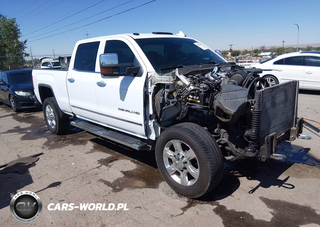 2017 GMC Sierra 2500Hd Denali – zdjęcie 1 z 17