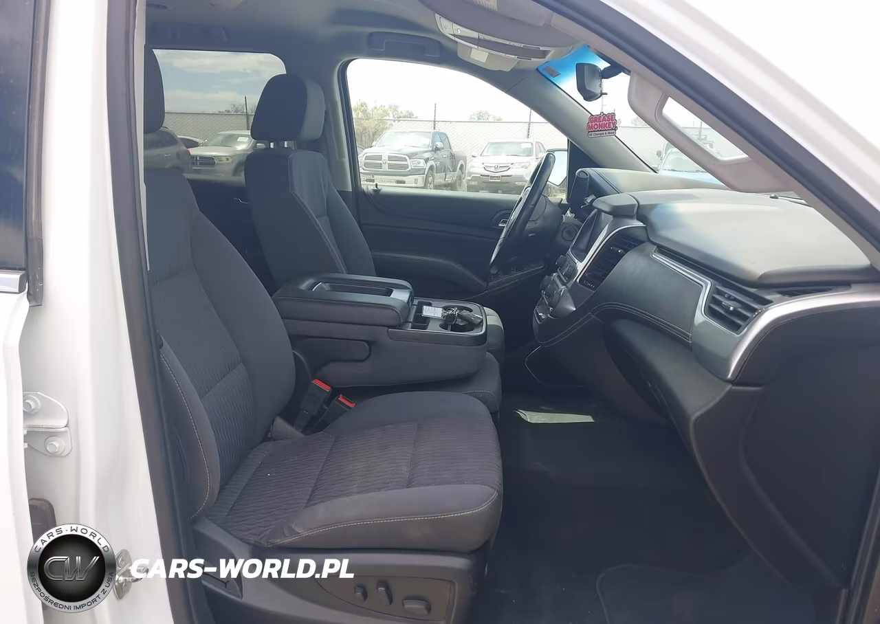 2019 Chevrolet Tahoe Ls VIN:1GNSKAEC2KR103471 - 5
