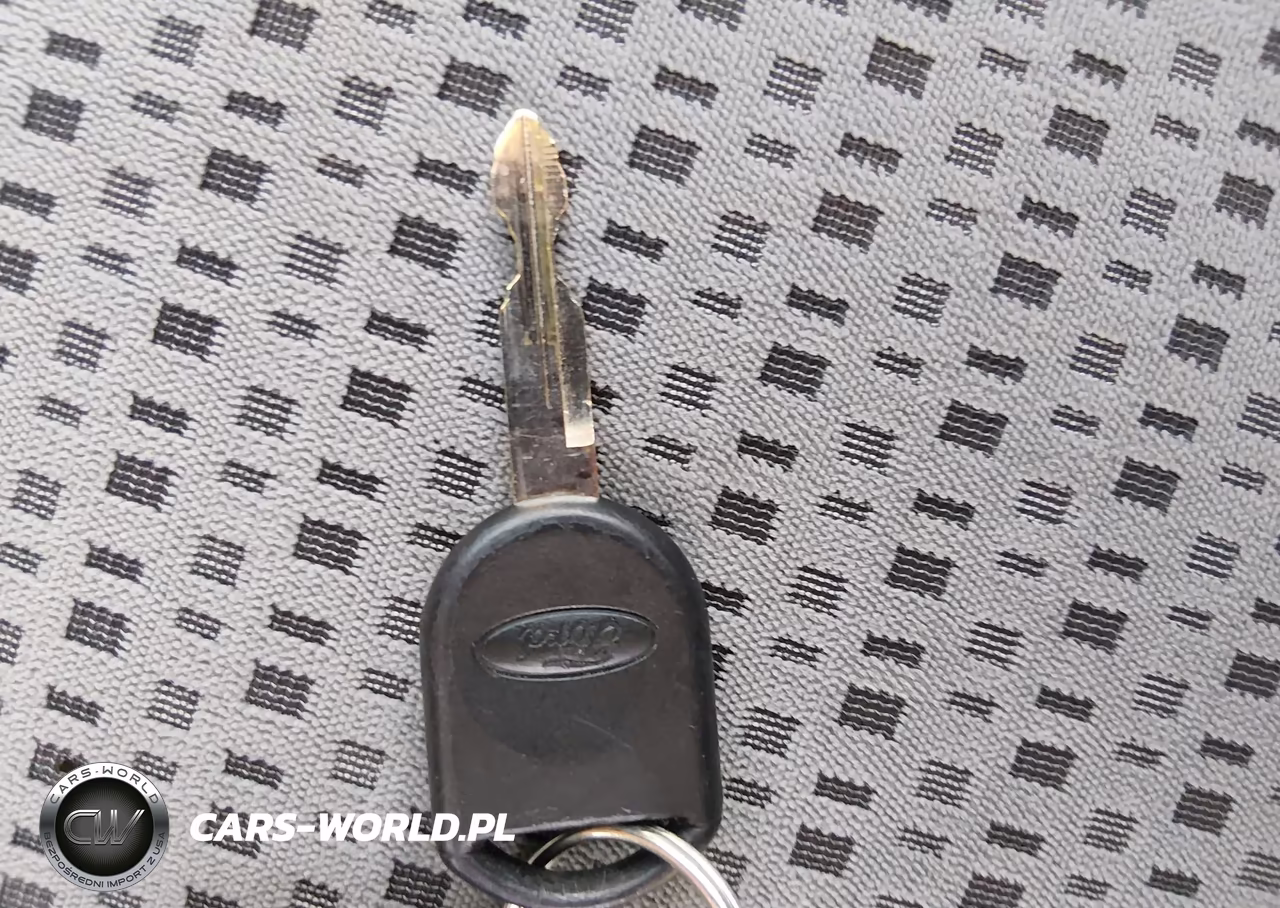 2006 Ford Focus Zx4 VIN:1FAFP34N46W167339 - 11