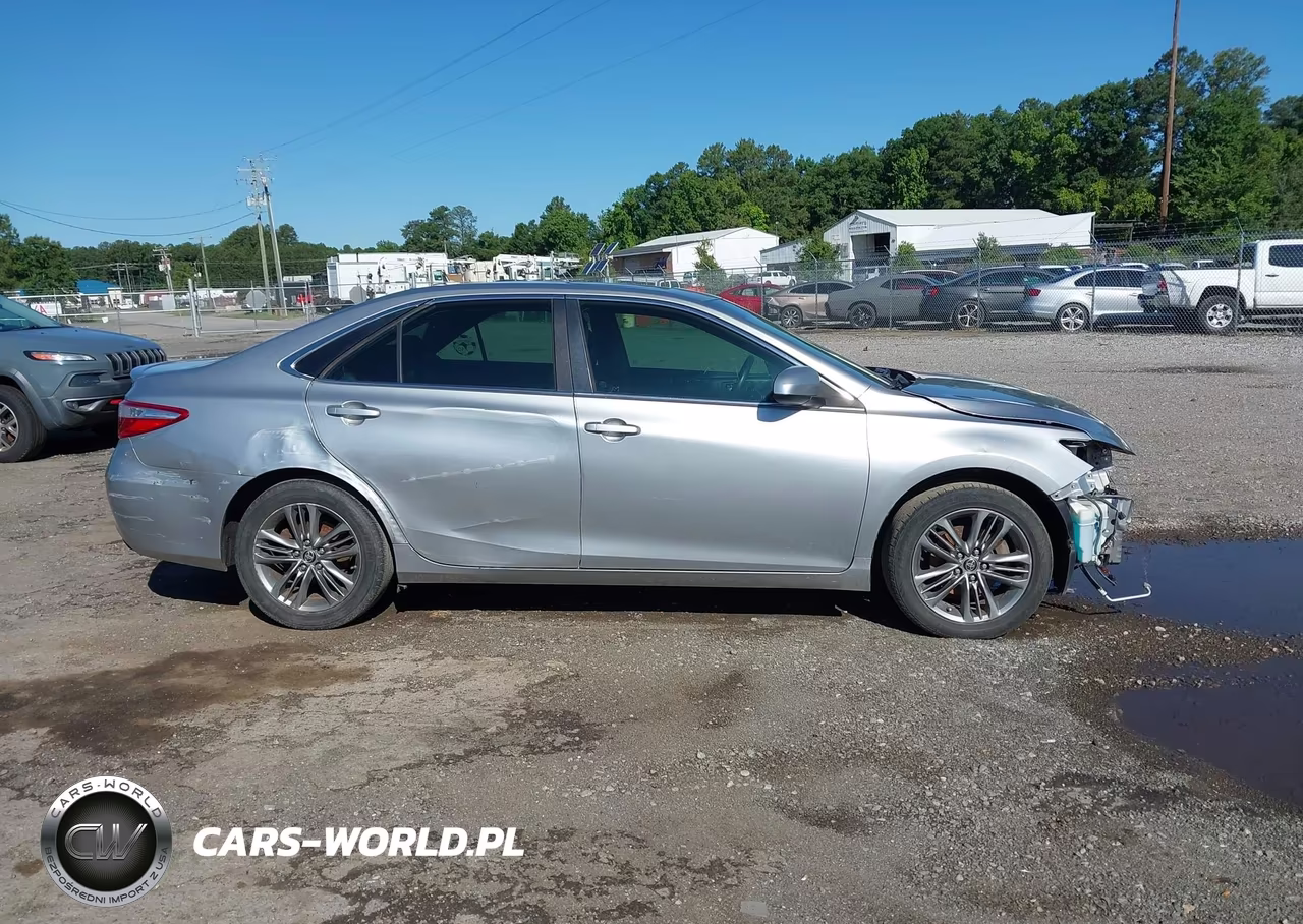 2015 Toyota Camry Se VIN:4T1BF1FK1FU485154 - 14