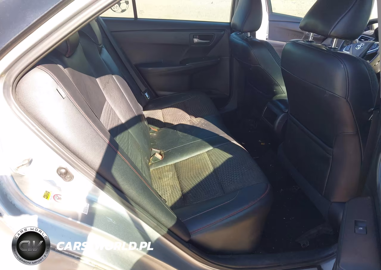 2015 Toyota Camry Se VIN:4T1BF1FK1FU485154 - 8