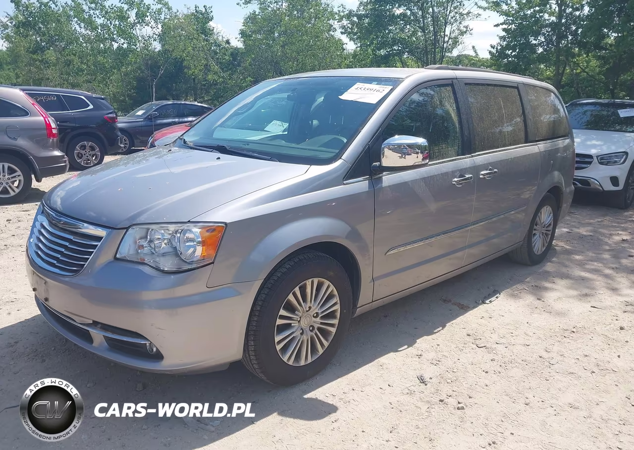 2015 Chrysler Town & Country Touring-L VIN:2C4RC1CG7FR673962 - 2