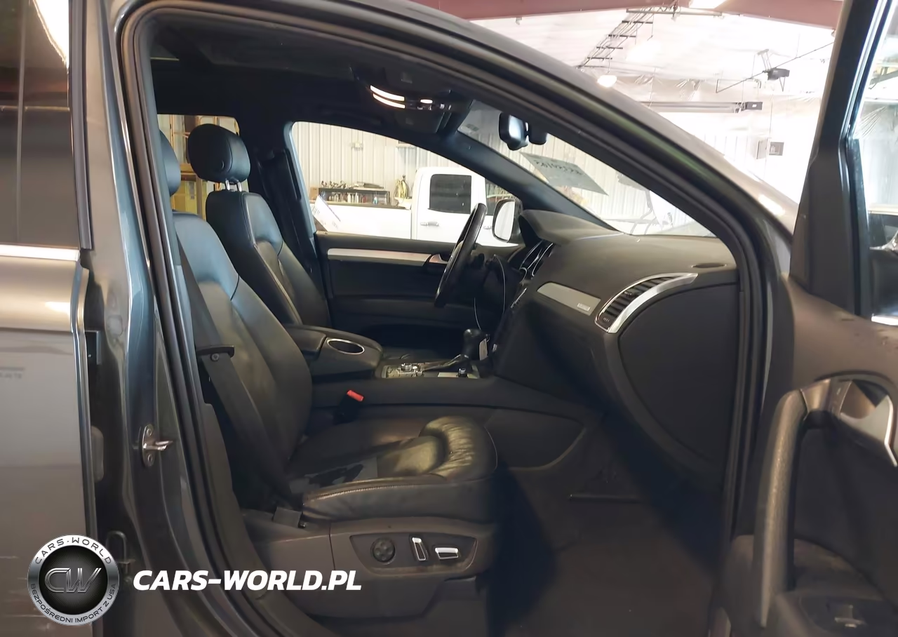 2014 Audi Q7 3.0T S Line Prestige VIN:WA1DGAFE9ED018402 - 5