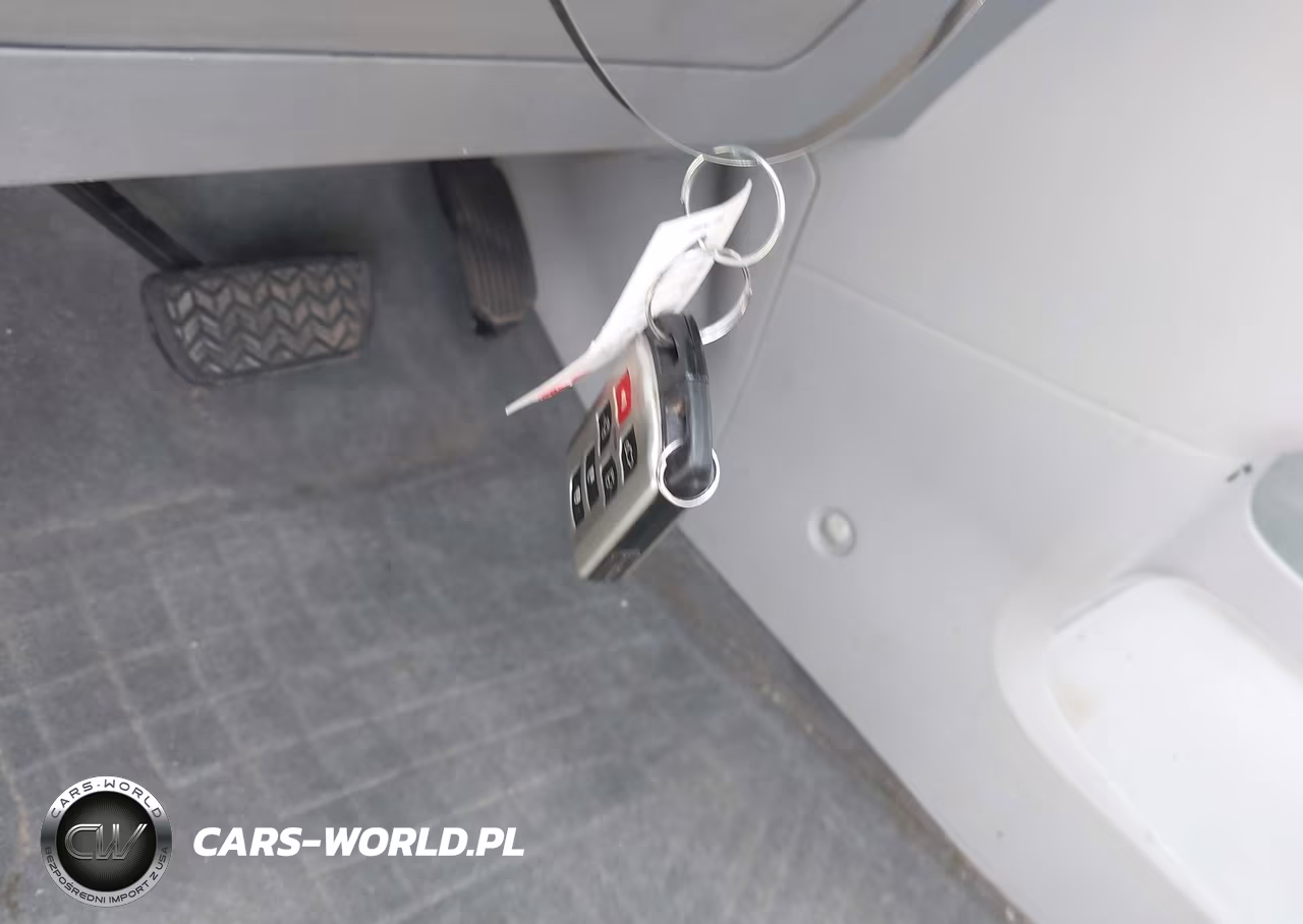 2014 Toyota Sienna Xle V6 8 Passenger VIN:5TDYK3DC3ES435330 - 11