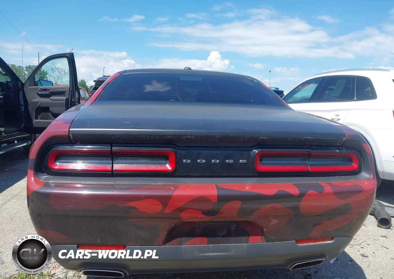 2015 Dodge Challenger Sxt VIN:2C3CDZAG8FH873344 - 17