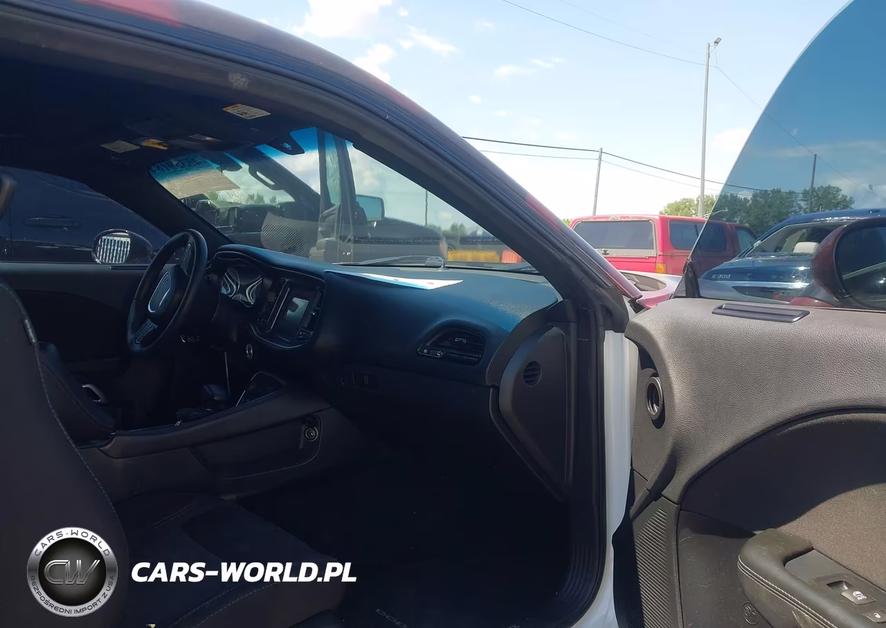 2015 Dodge Challenger Sxt VIN:2C3CDZAG8FH873344 - 5