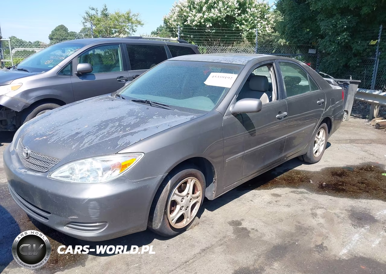 2002 Toyota Camry Le VIN:4T1BE32K12U533203 - 2