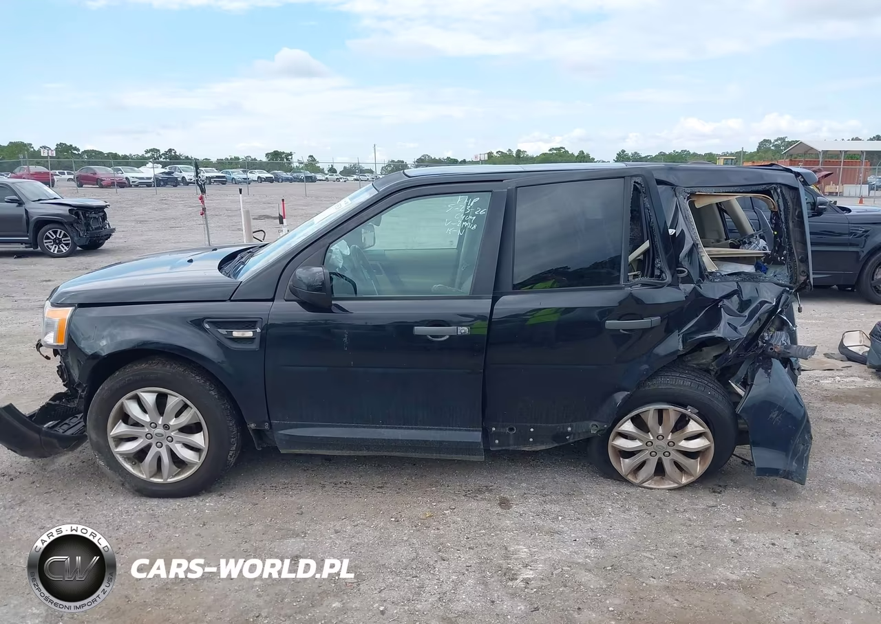 2011 Land Rover Lr2 VIN:SALFR2BN6BH219918 - 14