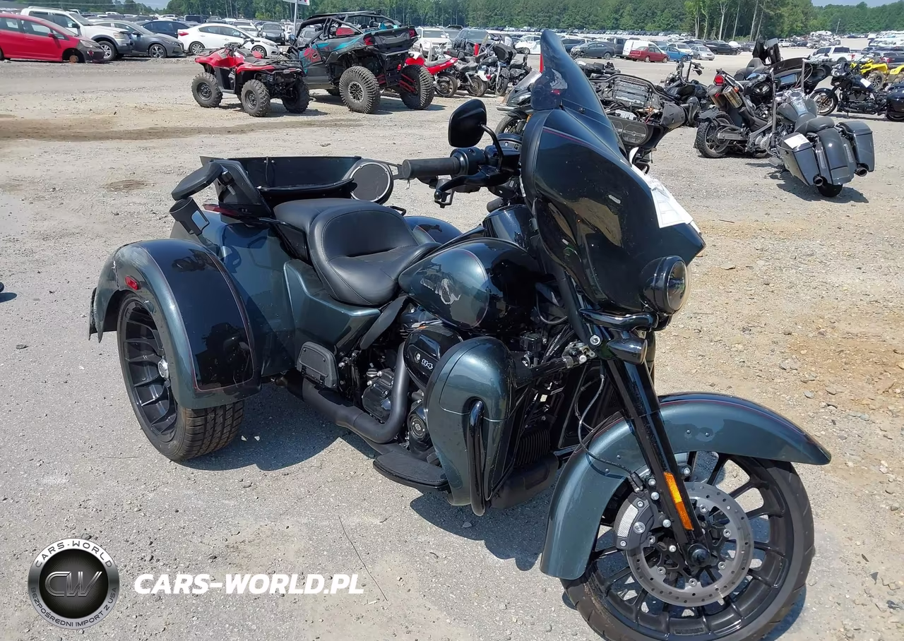 2025 Harley-Davidson Flhtcutg