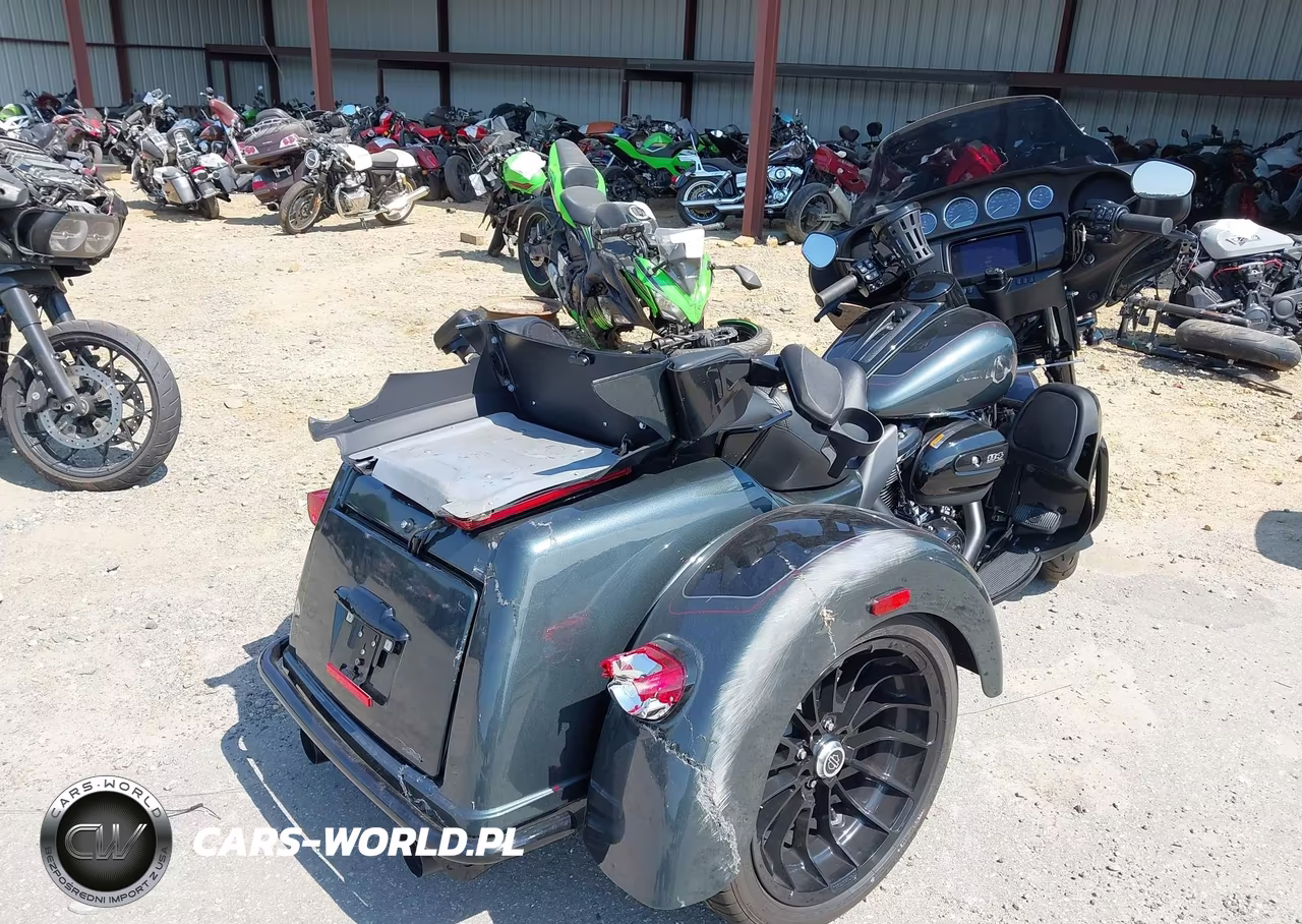 2025 Harley-Davidson Flhtcutg VIN:1HD1MAF13SB855165 - 4