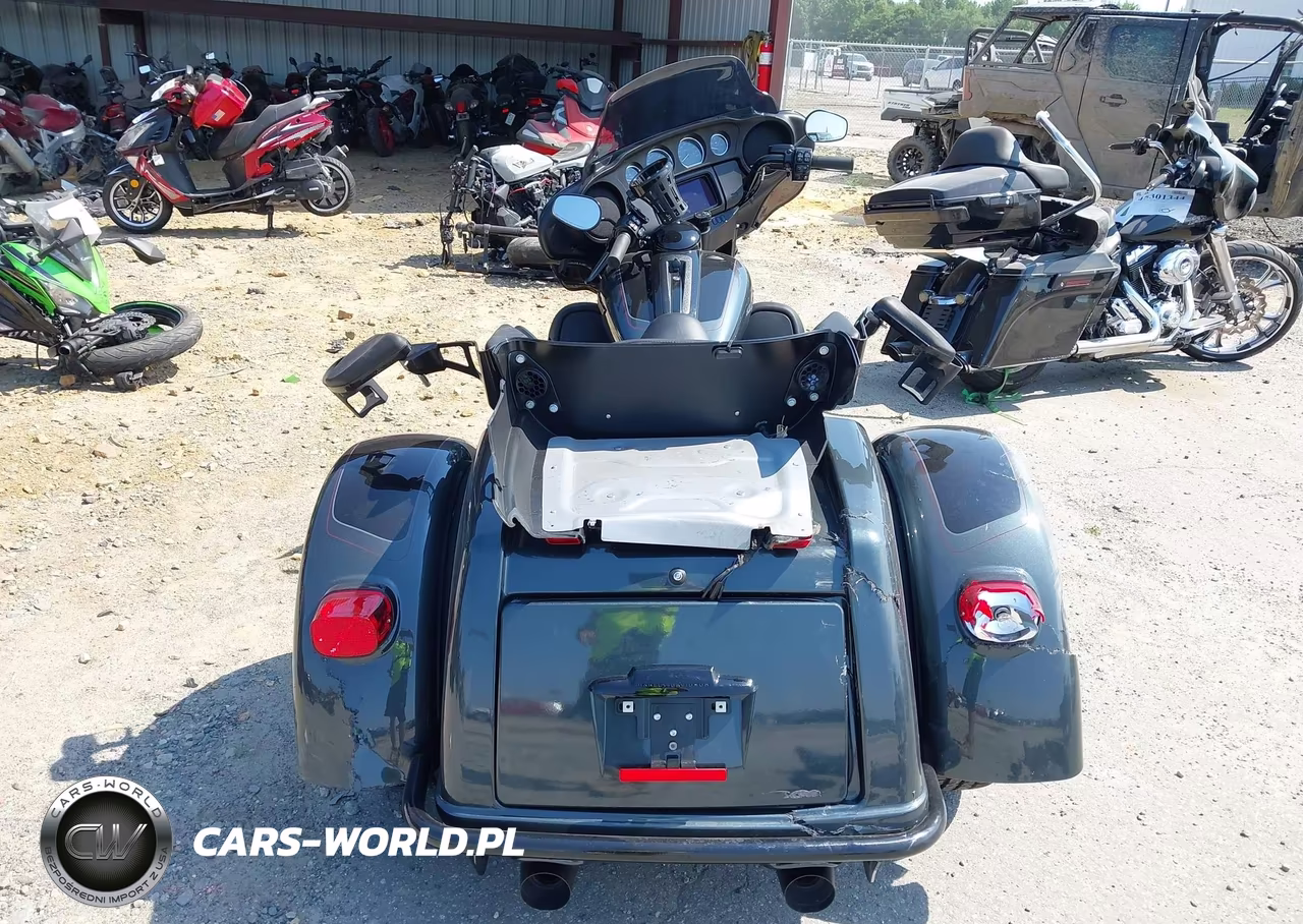 2025 Harley-Davidson Flhtcutg VIN:1HD1MAF13SB855165 - 6