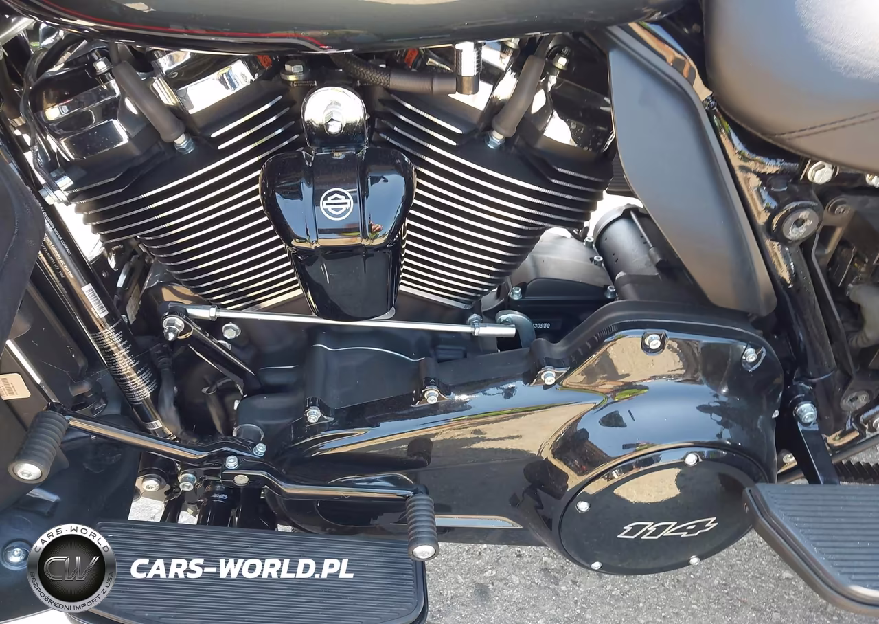 2025 Harley-Davidson Flhtcutg VIN:1HD1MAF13SB855165 - 9