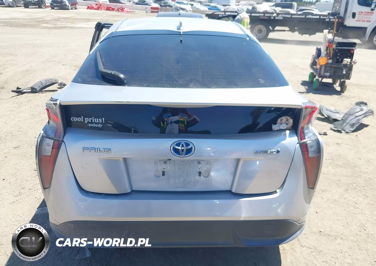 2016 Toyota Prius Three Touring VIN:JTDKARFU9G3514457 - 17
