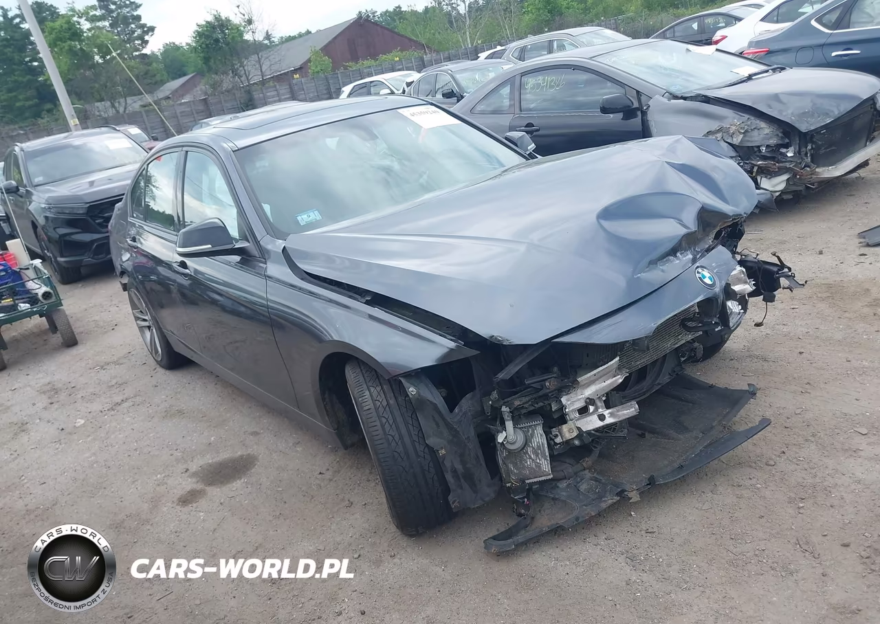 2014 BMW 328I xDrive – zdjęcie 1 z 12