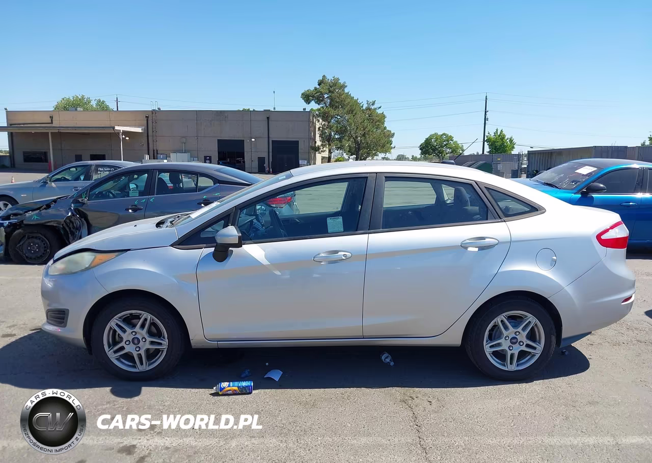 2018 Ford Fiesta Se VIN:3FADP4BJ8JM115735 - 14