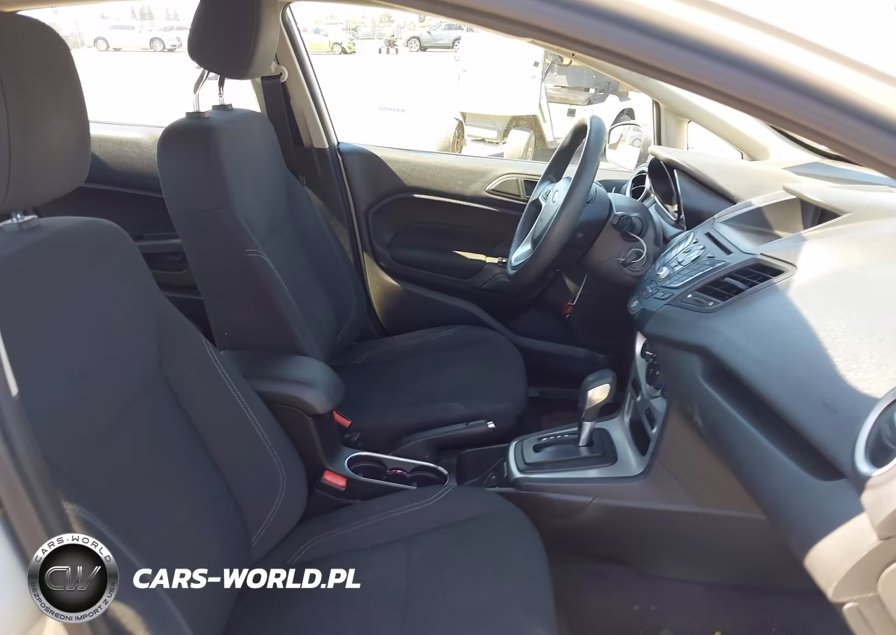 2018 Ford Fiesta Se VIN:3FADP4BJ8JM115735 - 5