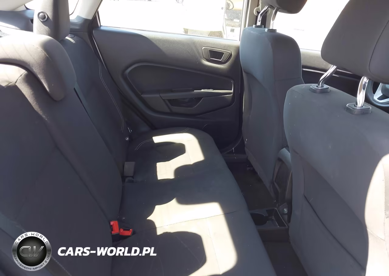 2018 Ford Fiesta Se VIN:3FADP4BJ8JM115735 - 8