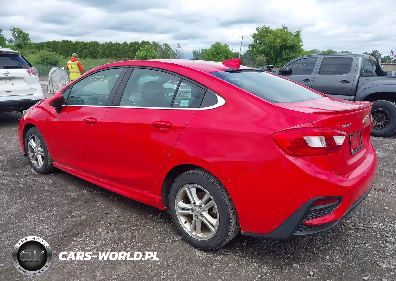 2017 Chevrolet Cruze Lt Manual VIN:1G1BD5SM6H7208616 - 3