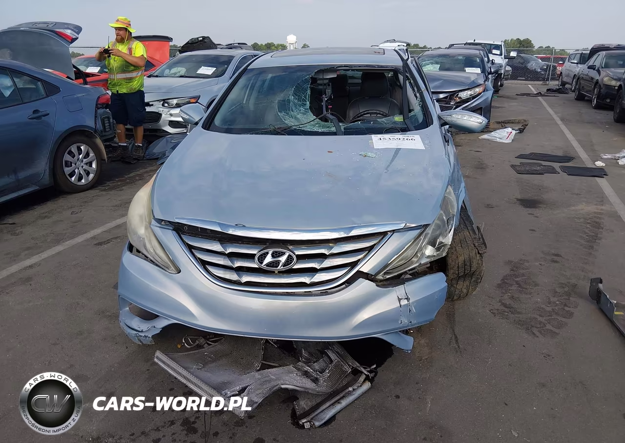 2011 Hyundai Sonata Limited VIN:5NPEC4ACXBH303256 - 13