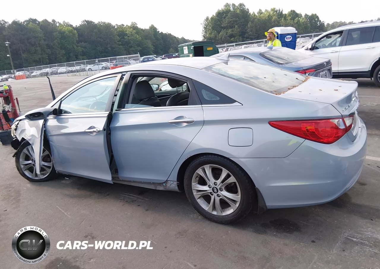 2011 Hyundai Sonata Limited VIN:5NPEC4ACXBH303256 - 15
