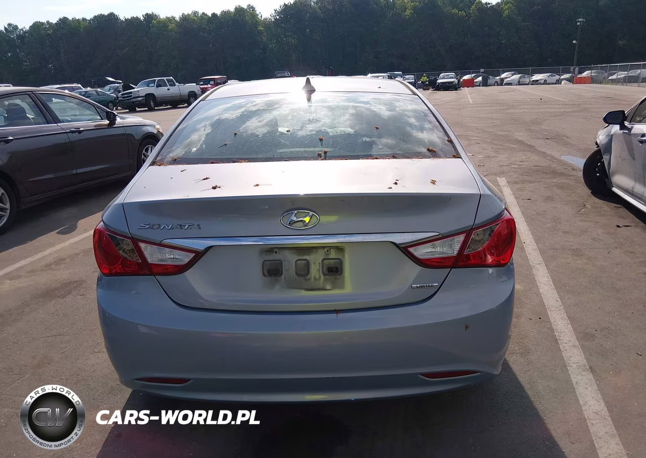 2011 Hyundai Sonata Limited VIN:5NPEC4ACXBH303256 - 17