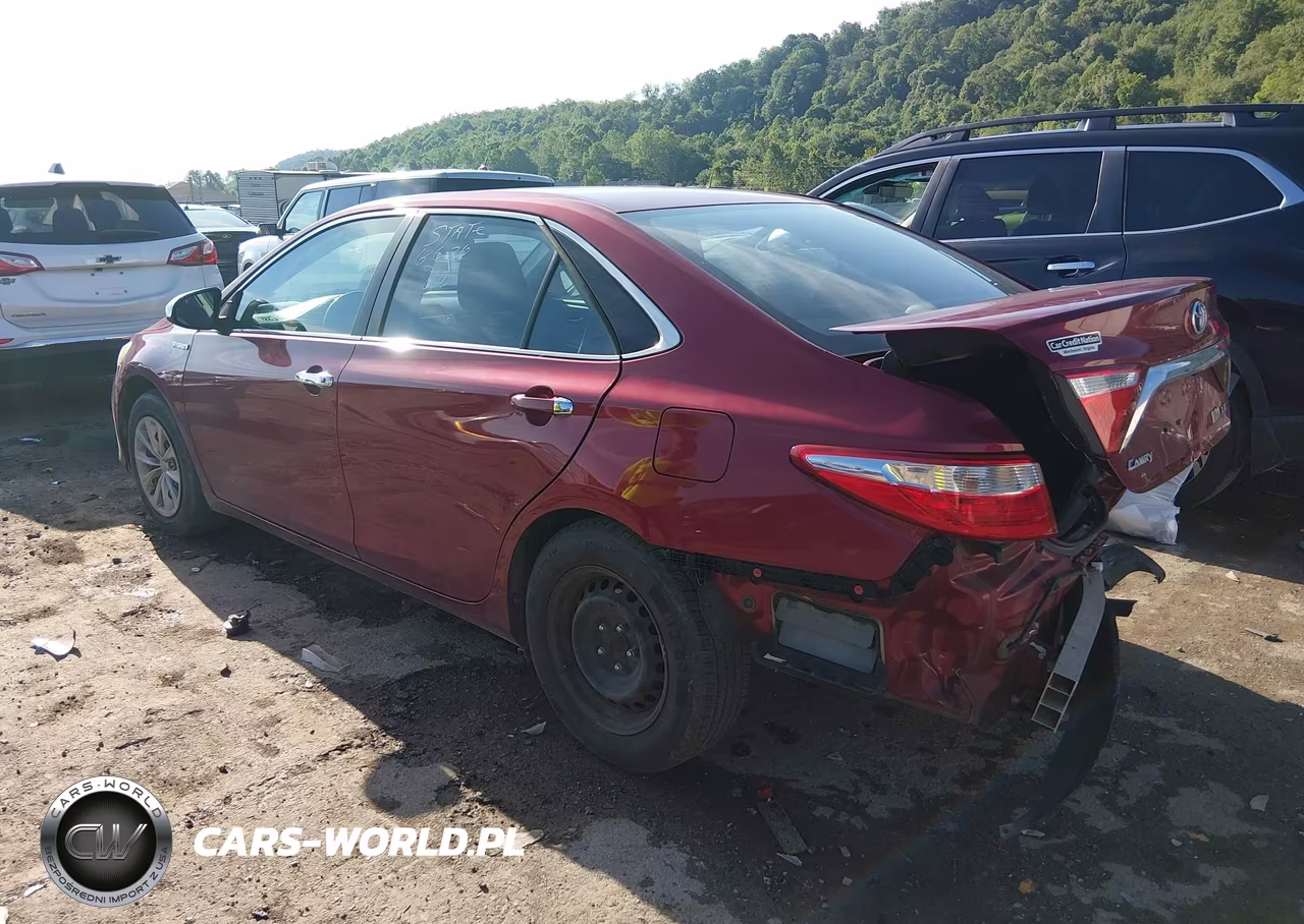 2015 Toyota Camry Hybrid Le VIN:4T1BD1FK0FU153955 - 3